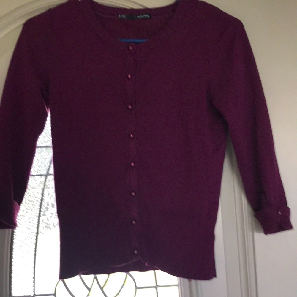 Dress shirt size small. Brand Maurice’s.